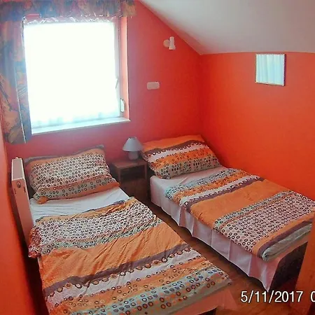شقة Piroska Apartmanhaz *